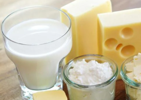 Symptoms &amp; causes of lactose intolerance